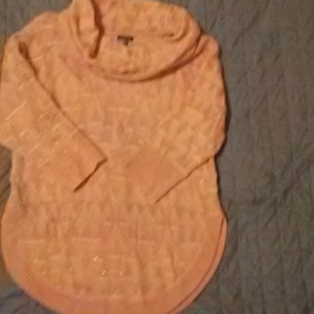 Women's long sleeve sweater